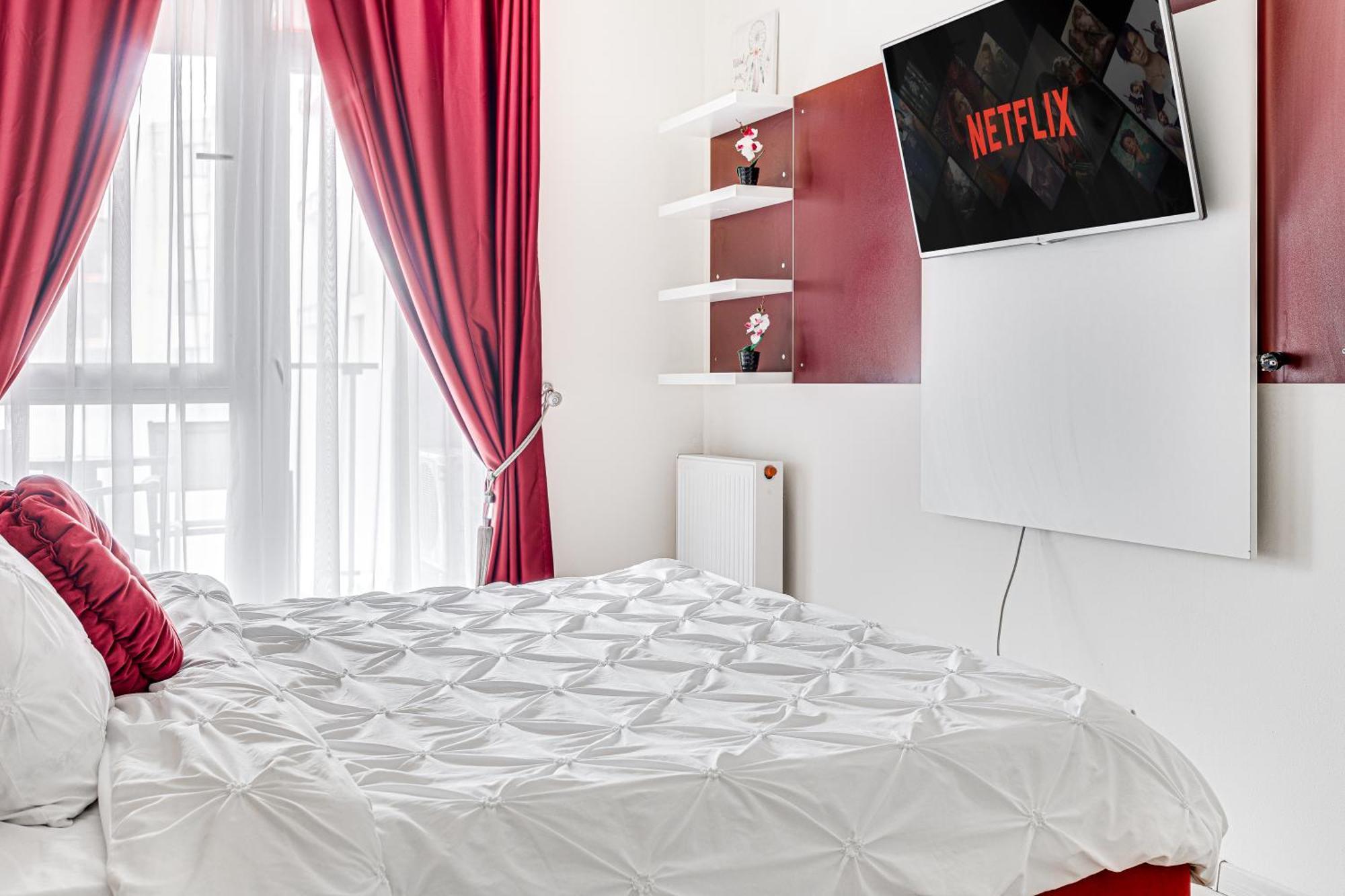 Ari - Ared Luxurious Apartments With Balcony & Free Parking Arad Esterno foto