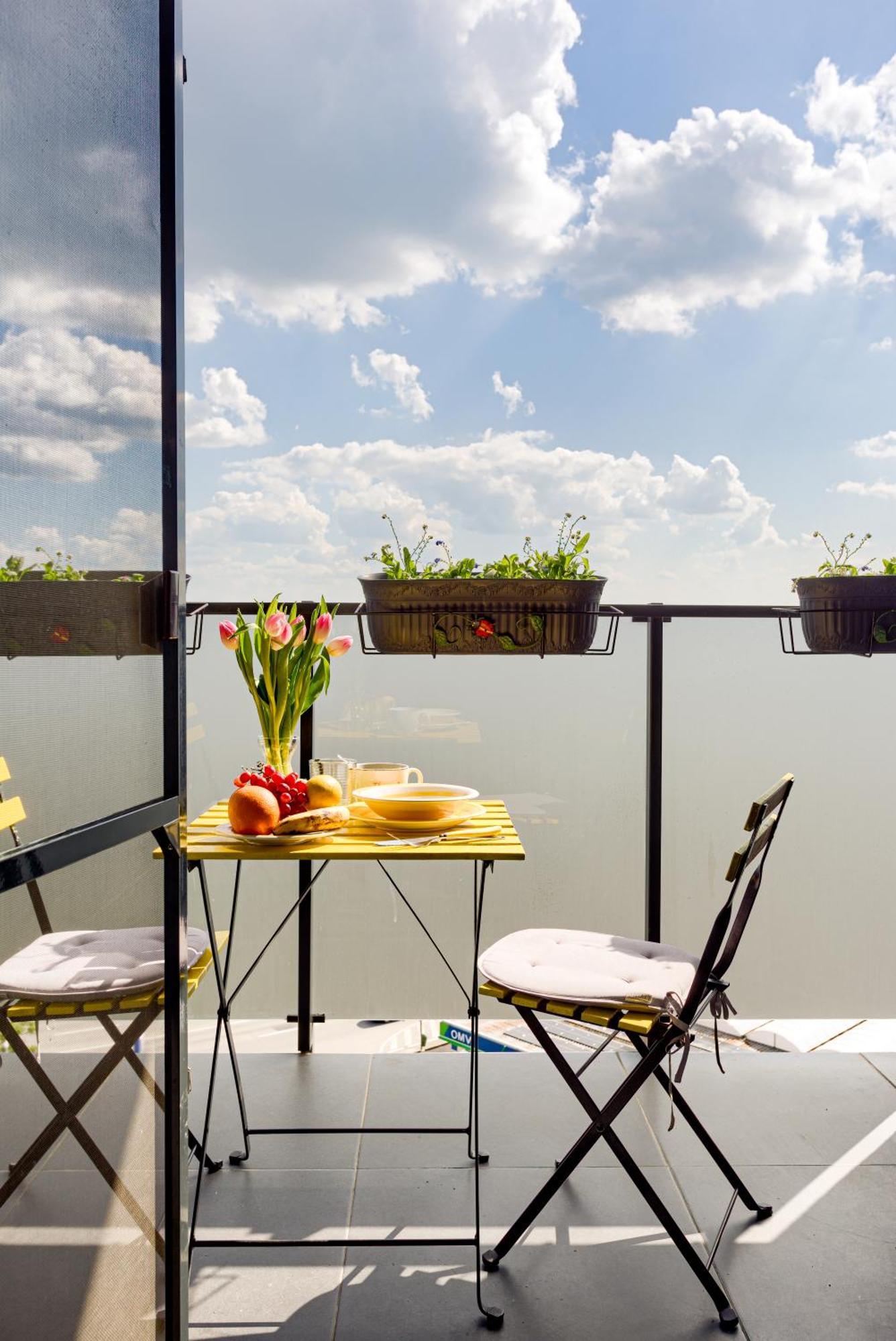 Ari - Ared Luxurious Apartments With Balcony & Free Parking Arad Esterno foto
